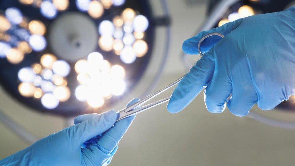 capsulectomy capsulectomy
